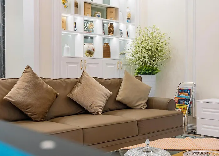 Sun - Pool, Walk To Beach, Upto 20 Pp Villa