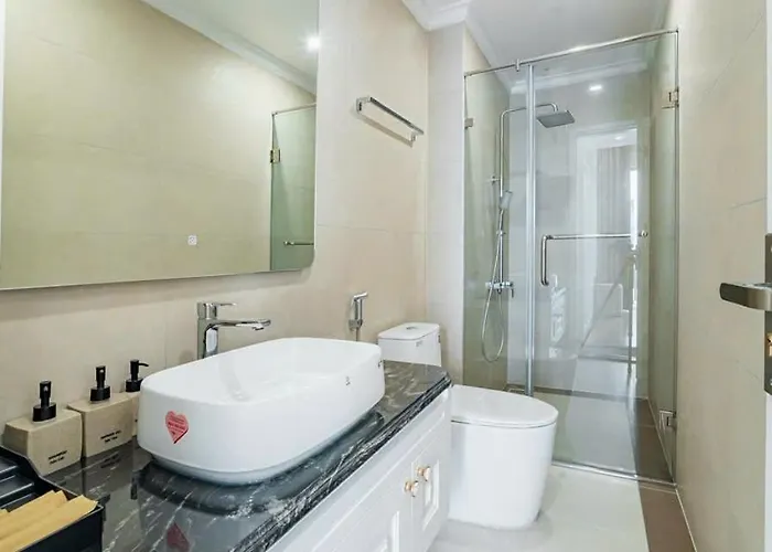 Sun - Pool, Walk To Beach, Upto 20 Pp *