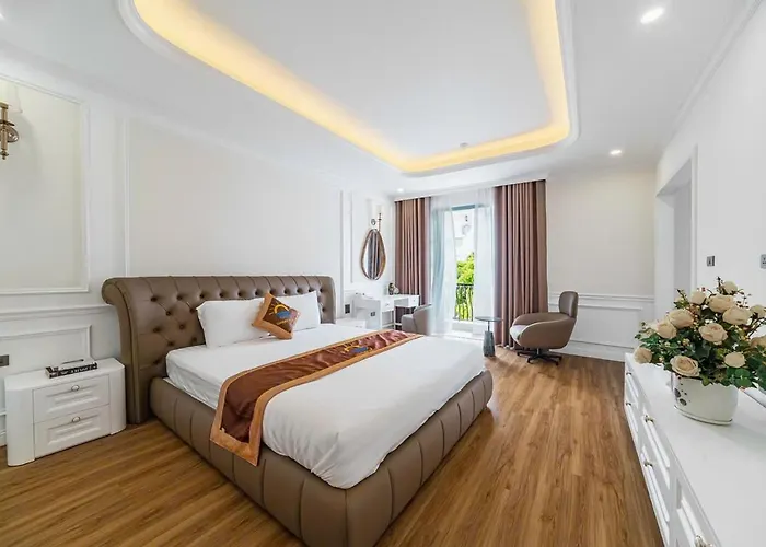Villa Sun - Pool, Walk To Beach, Upto 20 Pp Ha Long